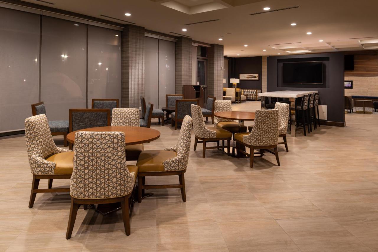 Courtyard By Marriott Charlotte Northlake Εξωτερικό φωτογραφία
