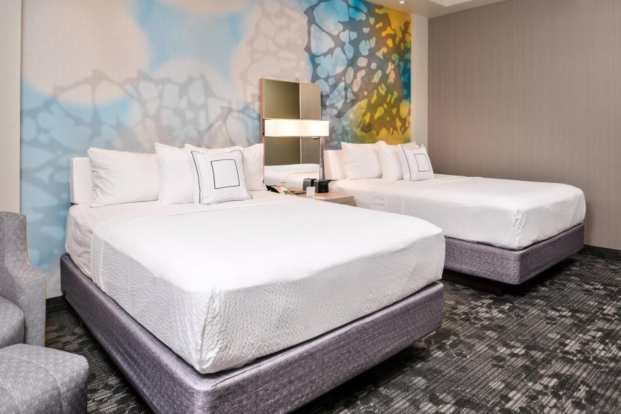 Courtyard By Marriott Charlotte Northlake Εξωτερικό φωτογραφία