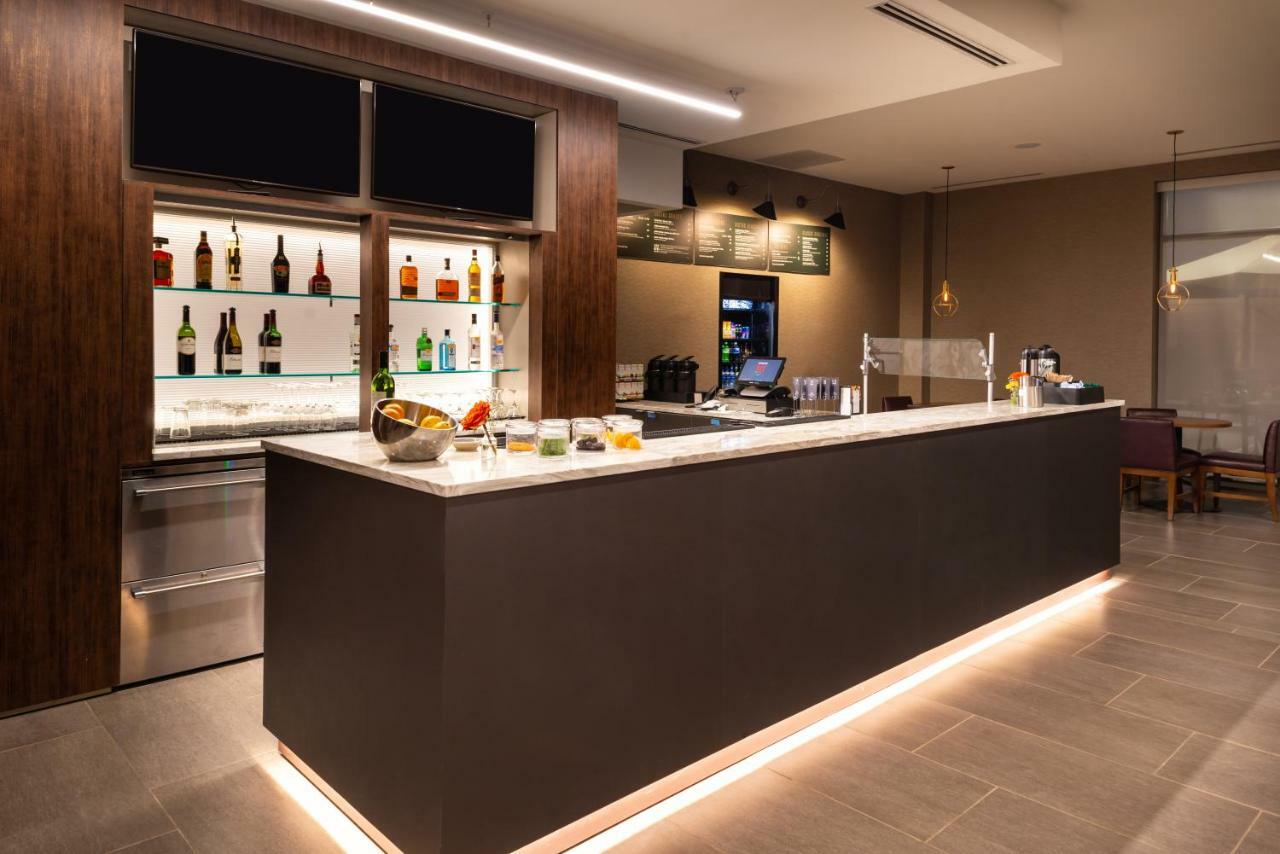 Courtyard By Marriott Charlotte Northlake Εξωτερικό φωτογραφία