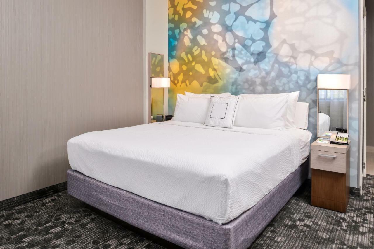 Courtyard By Marriott Charlotte Northlake Εξωτερικό φωτογραφία